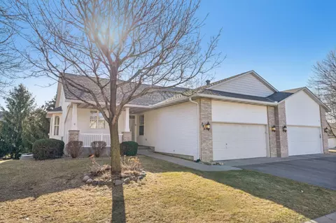 795 Woodduck Dr, Woodbury, MN 55125