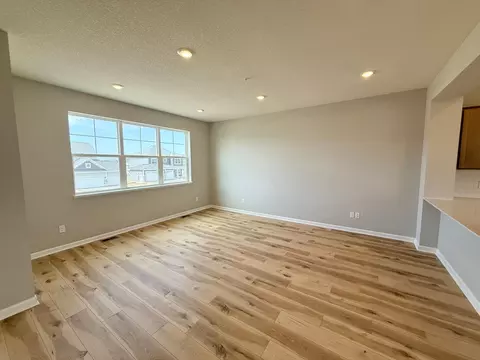 2716 Kepler Ave NE, Saint Michael, MN 55376 photo 2