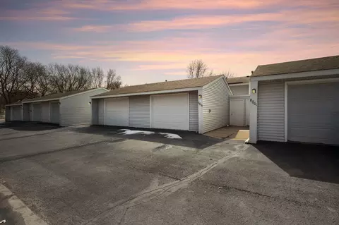 8859 Ironwood Ave S, Cottage Grove, MN 55016