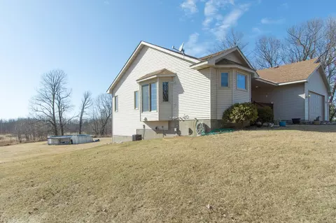 Exterior - 35455 100th Ave, Onamia, MN 56359 photo 7 of 14