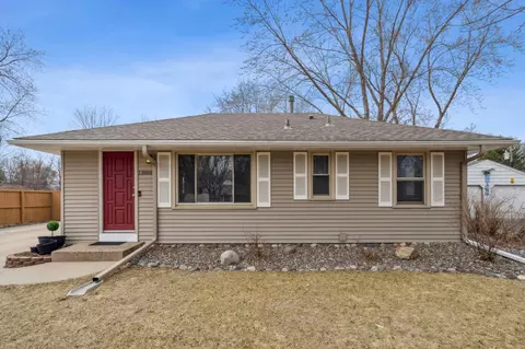 11888 Olive St NW, Coon Rapids, MN 55448