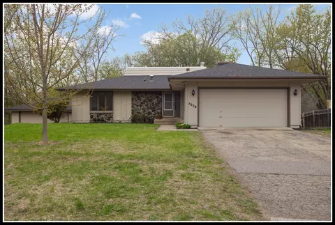 7028 Sally Ln, Edina, MN 55439
