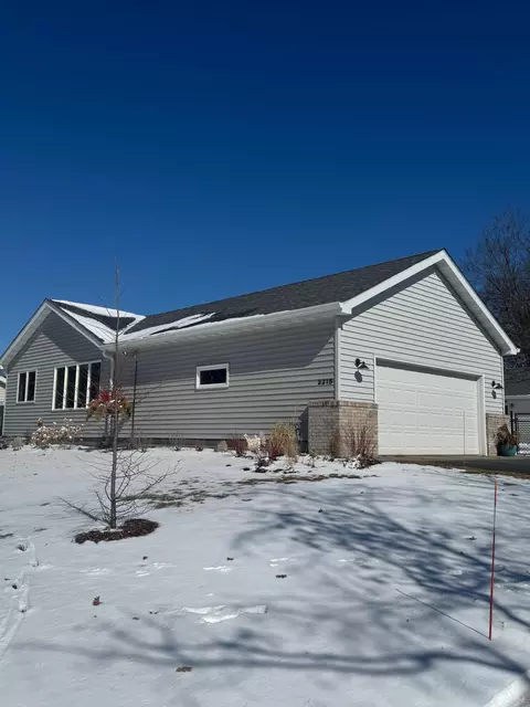 2215 Spruce Dr, Brainerd, MN 56401