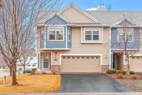 3088 Frontier Dr, Woodbury, MN 55129