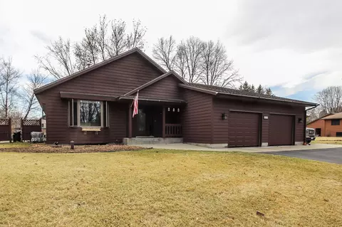 4240 Otley Rd, Saint Cloud, MN 56303