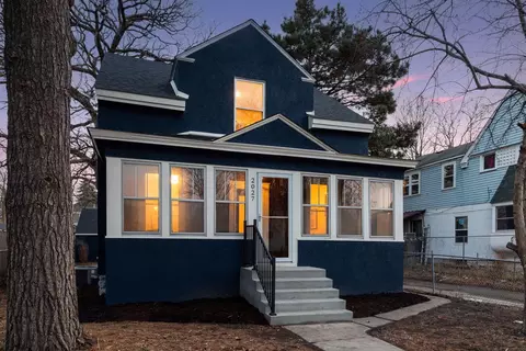 2027 4th Ave N, Minneapolis, MN 55405