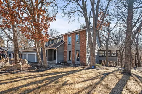 7780 133rd St W, Apple Valley, MN 55124