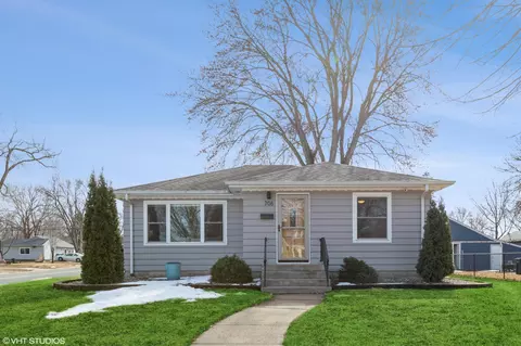 706 5th Ave W, Shakopee, MN 55379