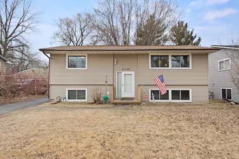 2730 6th Ave E, North Saint Paul, MN 55109