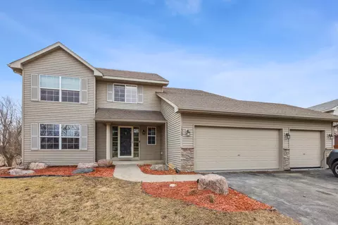130 Pheasant Ridge Dr, Montrose, MN 55363