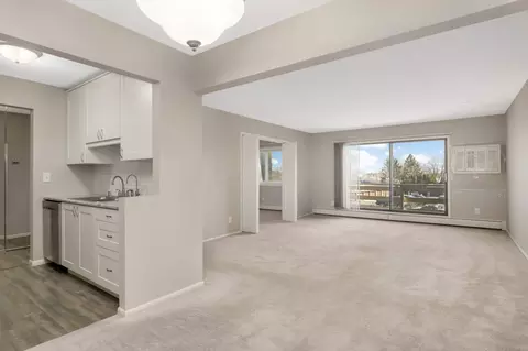 4371 Wilshire Blvd #206, Mound, MN 55364