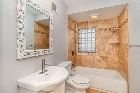 Bath - 5544 Spruce Rd, Mound, MN 55364 photo 1 of 6