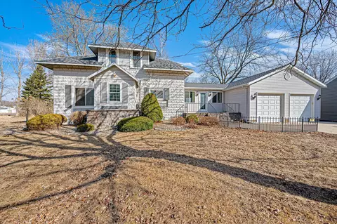 217 Fairmont Ave, Sherburn, MN 56171