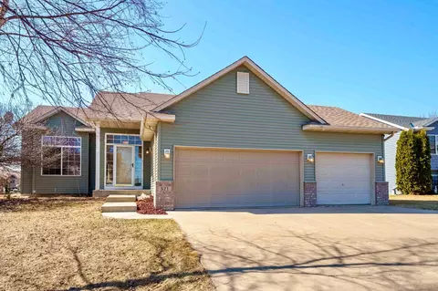 521 11th Ave NE, Lonsdale, MN 55046