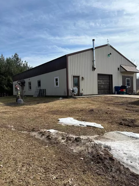 1120 9th Ave, Hillsdale, WI 54733