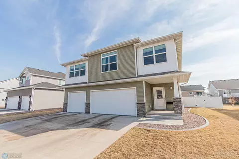 2619 6th St W, West Fargo, ND 58078