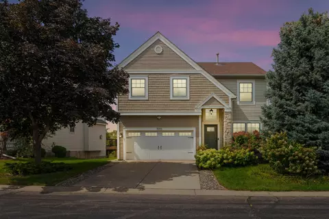 15153 Dupont Path, Apple Valley, MN 55124