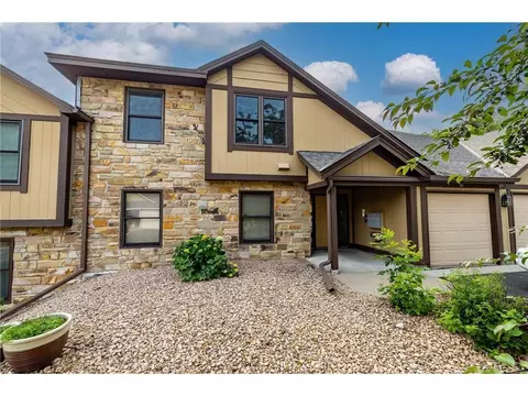 5227 Balmoral Ln, Bloomington, MN 55437