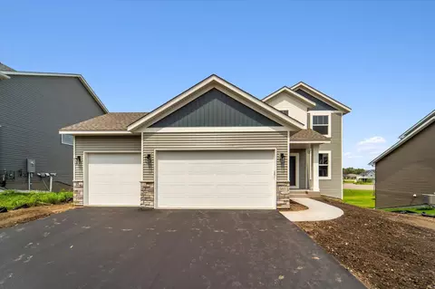 5815 Upper 179th St W, Lakeville, MN 55044