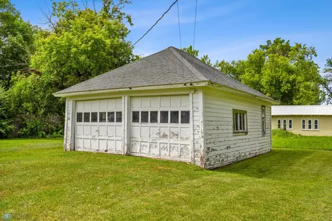 421 2nd St E, Hunter, ND 58048 photo 25