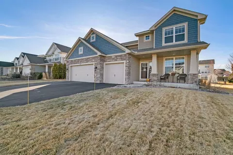6850 Jensen Ave S, Cottage Grove, MN 55016