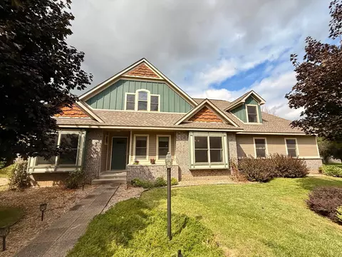 4786 Mount Hood Ln, Red Wing, MN 55066
