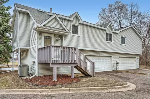 861 70th Ave N, Brooklyn Center, MN 55430