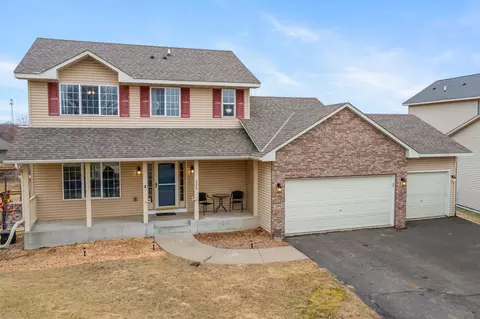 206 Winkler Trl, Cologne, MN 55322