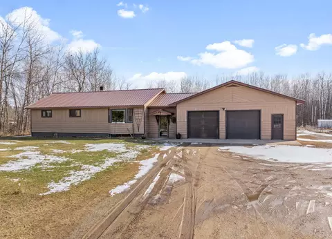45372 Scenic Hwy, Bovey, MN 55709