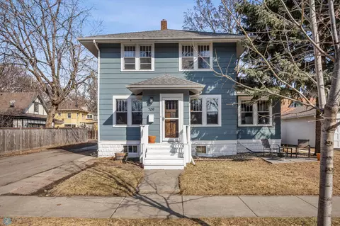 709 9th Ave S, Fargo, ND 58103