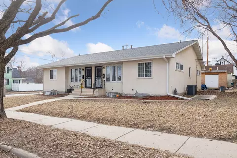 746-748 W Minnehaha Ave, Saint Paul, MN 55104