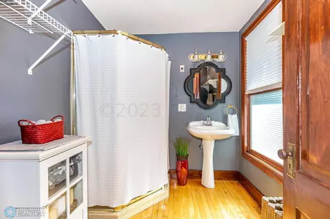 Bath - 354 7 Ave S, Fargo, ND 58103 photo 1 of 4