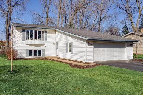 749 Hiawatha Ave, Vadnais Heights, MN 55127