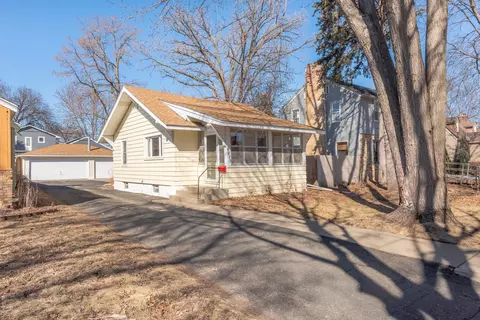 4910 37th Ave S, Minneapolis, MN 55417