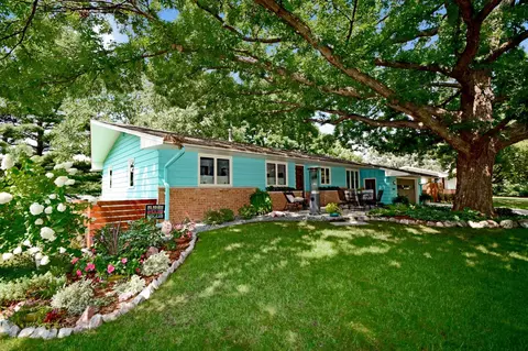 2605 Brookridge Ave, Golden Valley, MN 55422