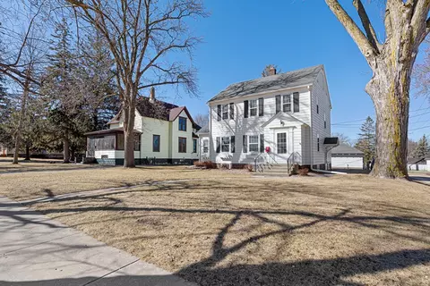 316 Forest St, Kenyon, MN 55946 photo 2