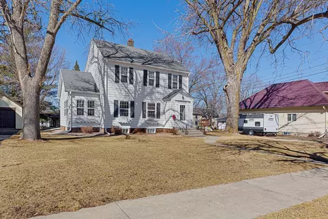 316 Forest St, Kenyon, MN 55946