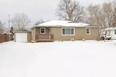 704 Andrews Ave, Detroit Lakes, MN 56501