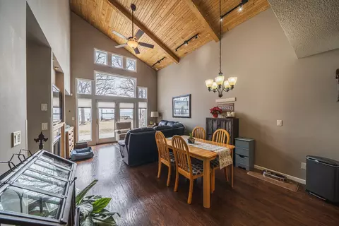 46300 Marin Bay Loop, Perham, MN 56573 photo 4
