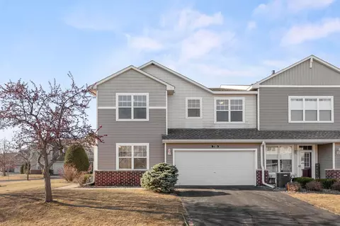 725 Willow Glen Dr, Buffalo, MN 55313