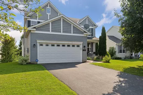 728 Lake Ridge Dr, Woodbury, MN 55129