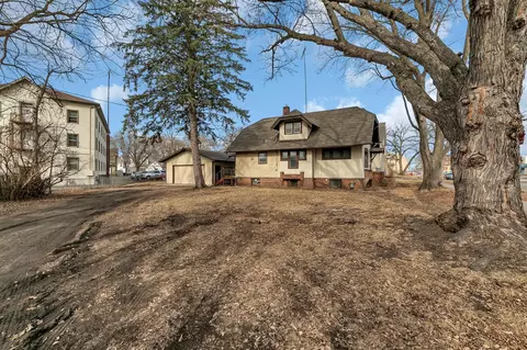 Exterior - 301 7th Ave S, Saint Cloud, MN 56301 photo 2 of 4