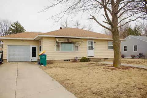 2217 Margaretha Ave, Albert Lea, MN 56007