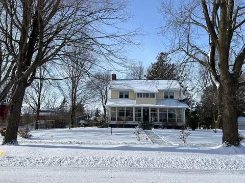 516 N Huron Ave, Spring Valley, MN 55975