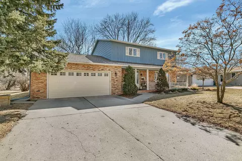 1204 26th St NW, Willmar, MN 56201 photo 2
