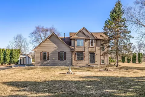 2632 Lisbon Avenue Ct N, Lake Elmo, MN 55042