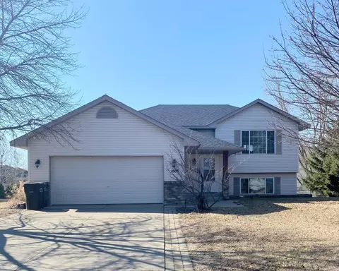 1608 Griffing Park Rd, Buffalo, MN 55313