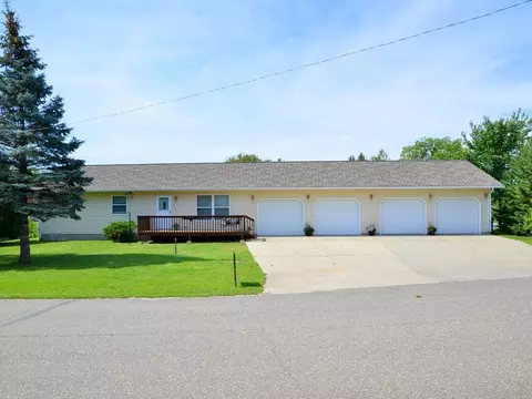 107 Pleasant St E, Nevis, MN 56467
