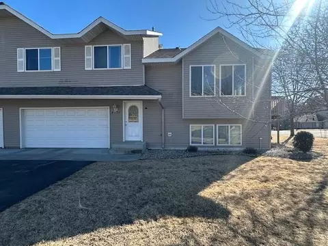 4106 Mallard Pl SE, Rochester, MN 55904
