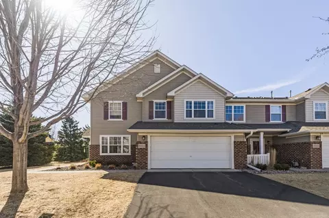 20454 Kensfield Trl #1103, Lakeville, MN 55044